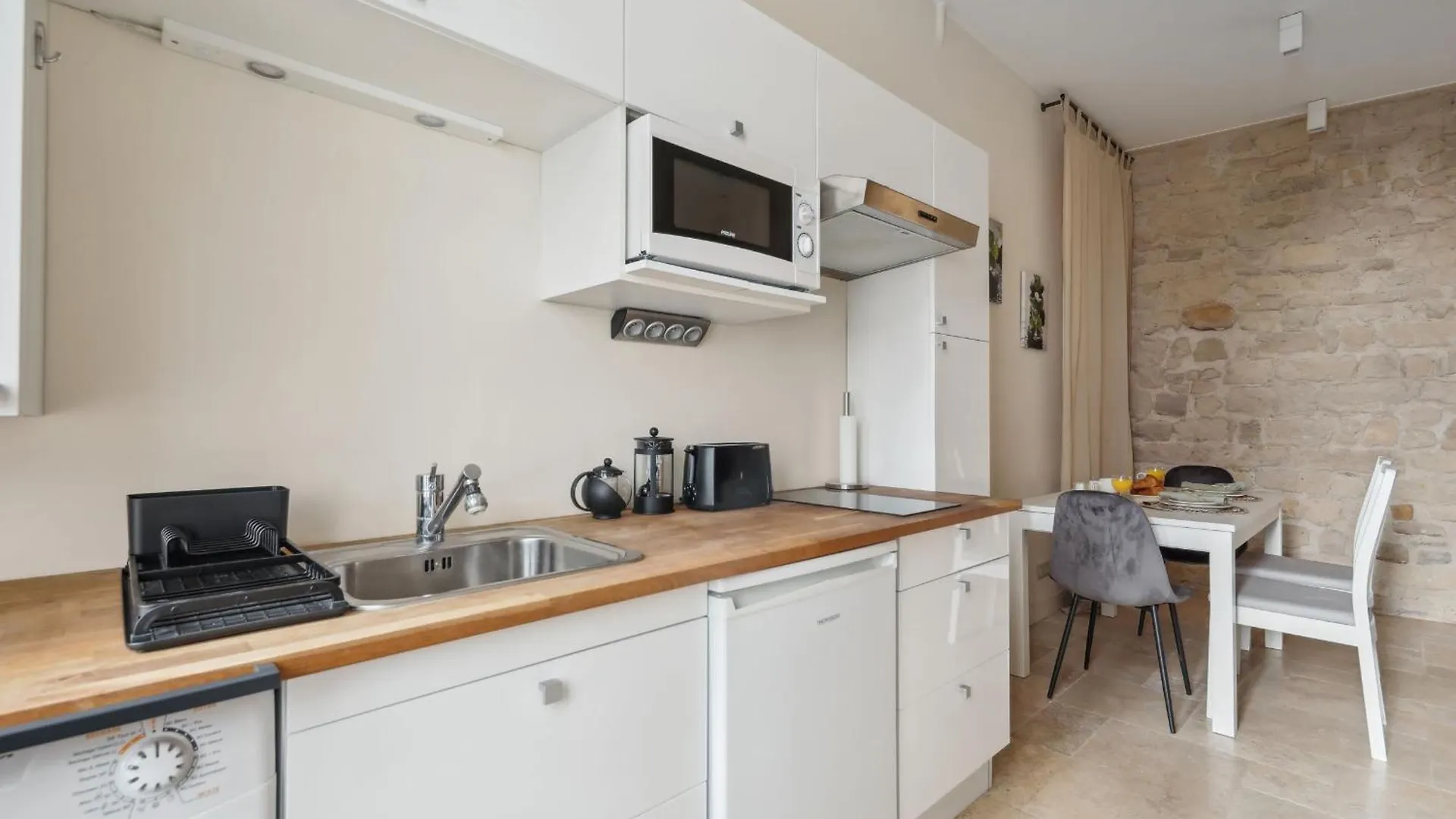 Apartment Bnbnova - Ile St Louis Paris