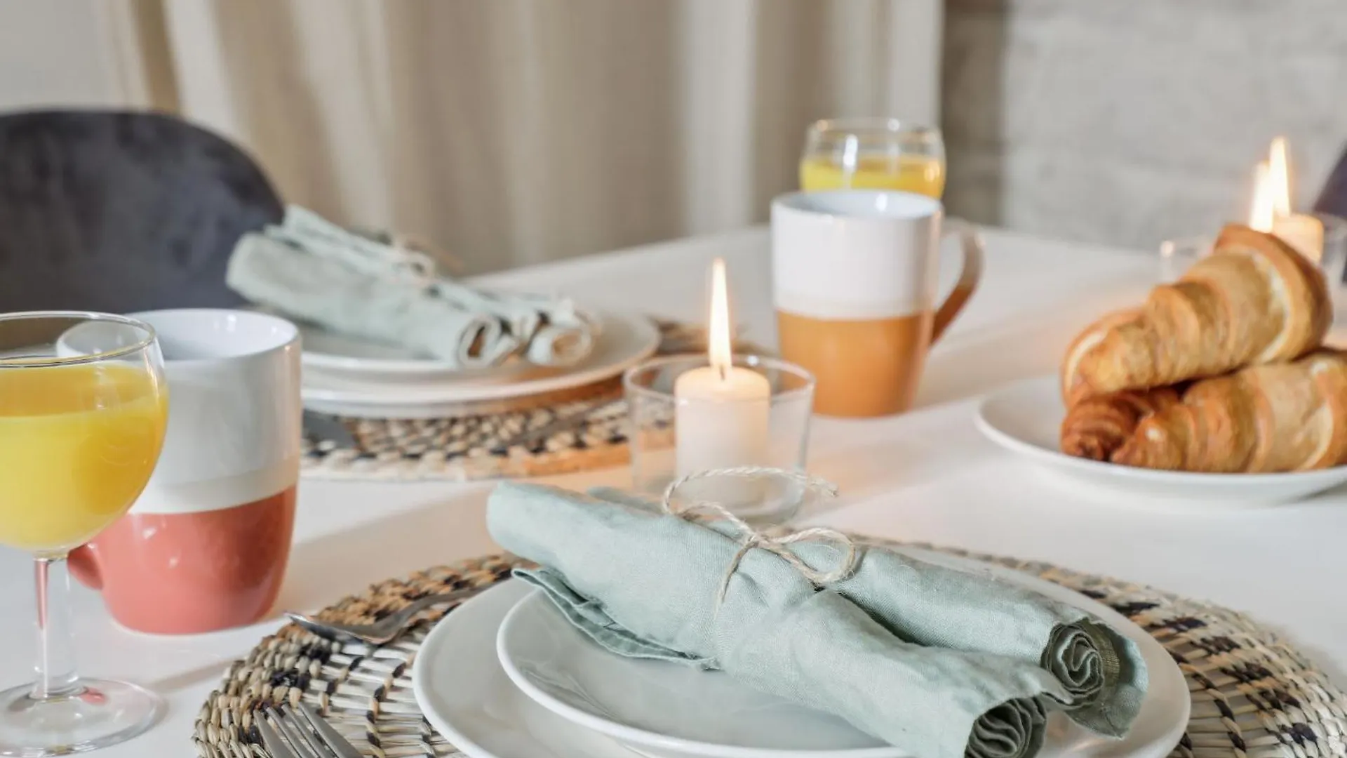 Apartment Bnbnova - Ile St Louis Paris France